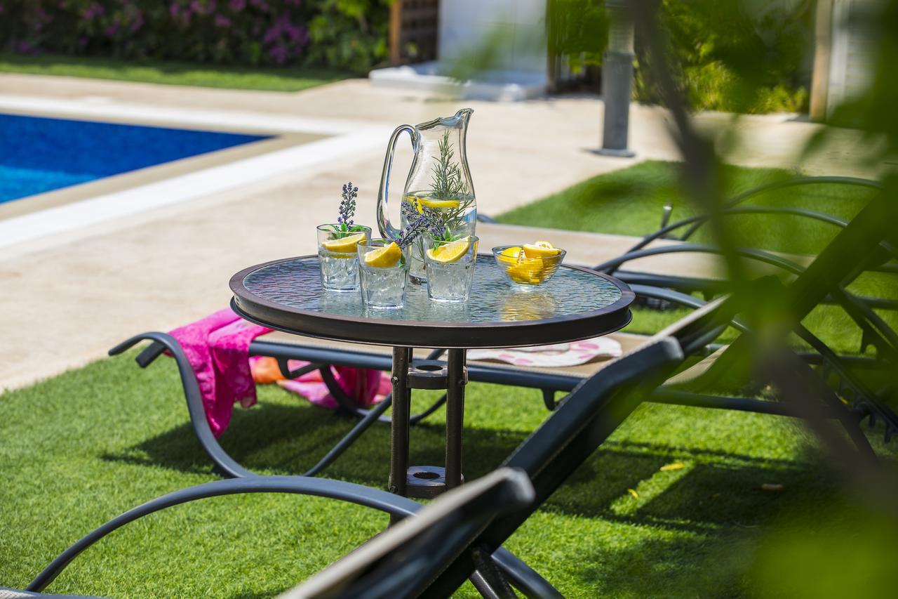 Villa Elias Ayía Nápa Extérieur photo