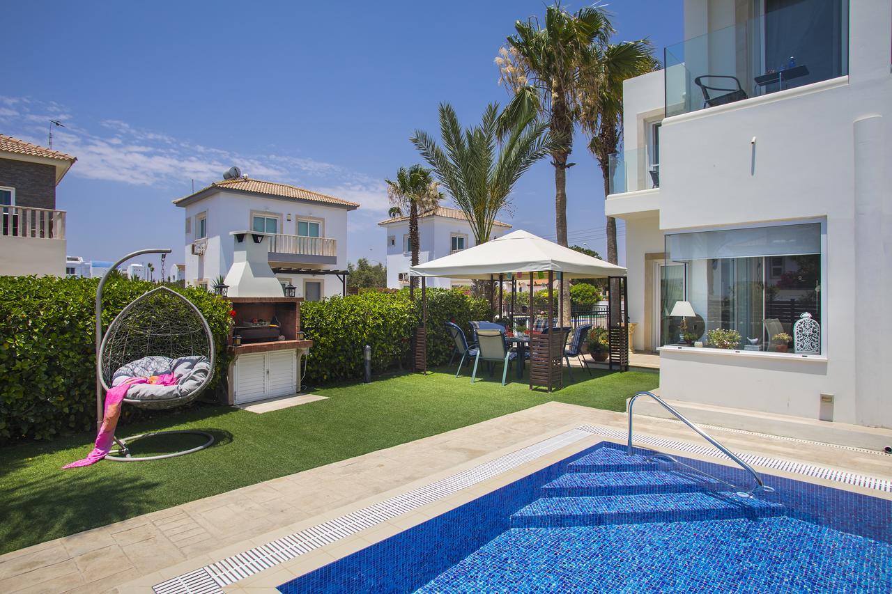 Villa Elias Ayía Nápa Extérieur photo